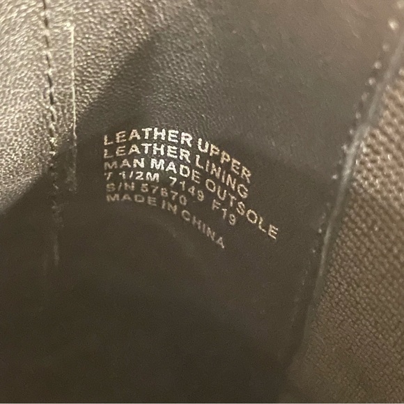 Tory Burch Lug Sole Leather Heeled Ankle Boots Size 7.5 - Picture 11 of 11